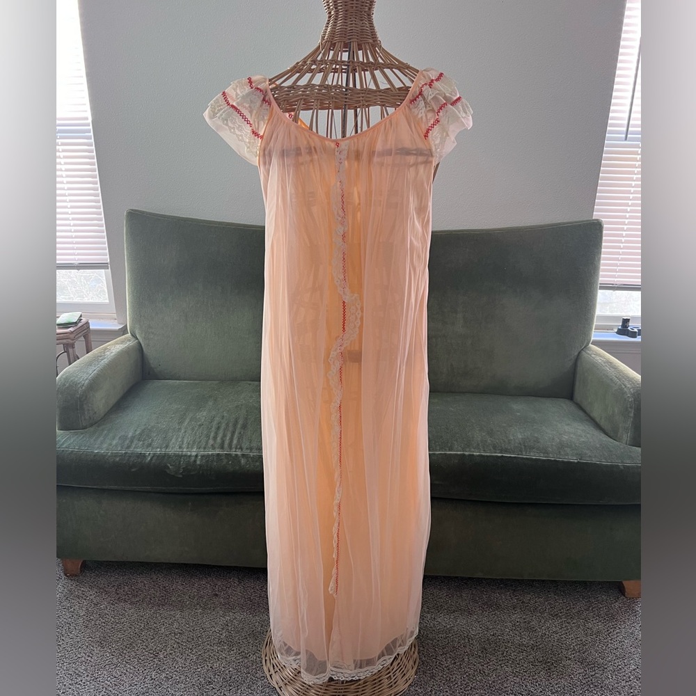 Durelle nightgown creamy orange vintage nylon medium lingerie
